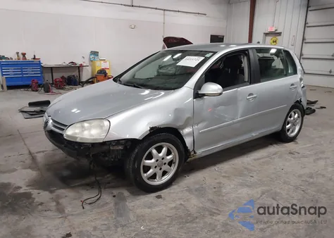 2008 Volkswagen Rabbit S z USA, uszkodzony, nr VIN WVWDA71K58W258045